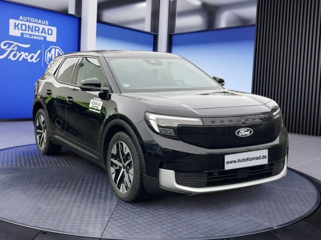 Ford Explorer Extended range Premium RWD