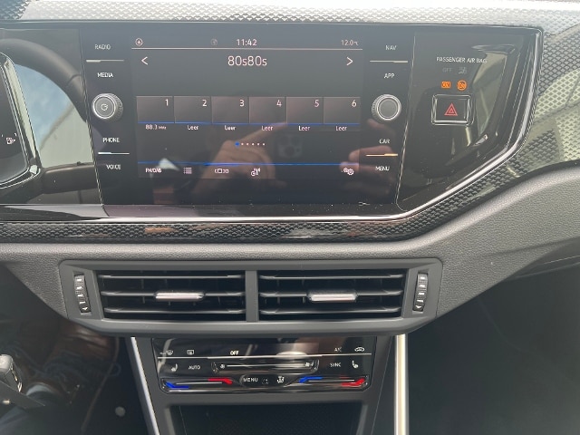 Volkswagen Polo 1,0l LED+SHZG+DIGI+PDC+DAB+CAR PLAY