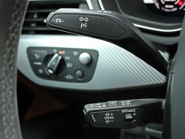 Audi RS4 Avant Quattro