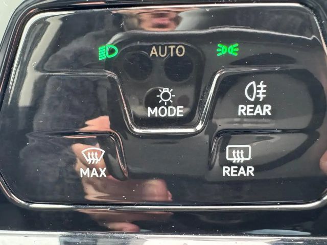 Volkswagen Golf 2.0 TDI DSG Golf VIII Life