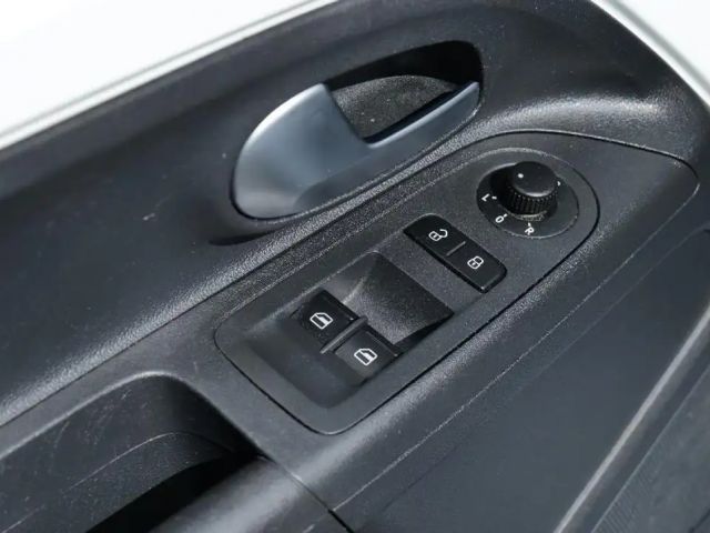 Volkswagen up! 1.0 65PS 5-Gang