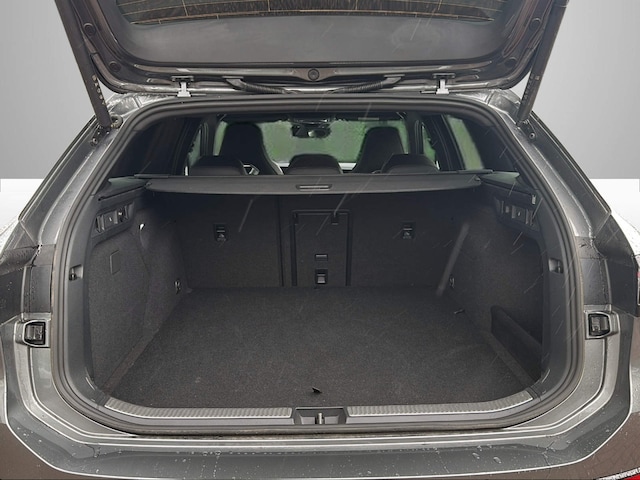 Volkswagen Passat R-Line eHybrid