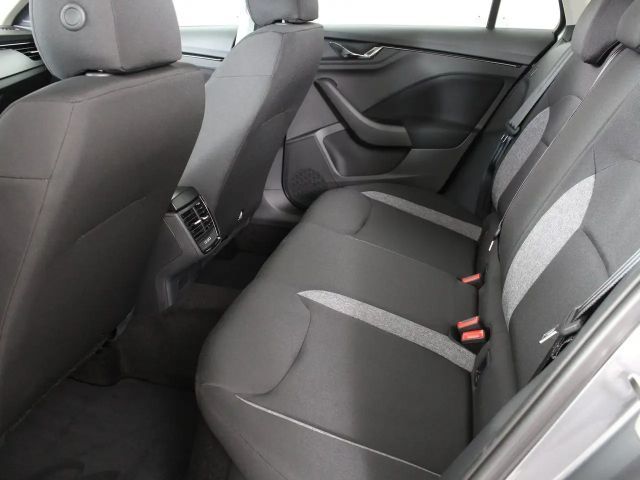 Skoda Kamiq Essence TSI