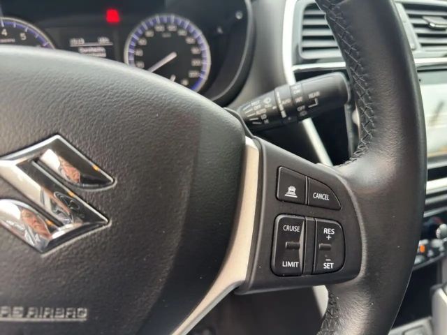 Suzuki SX4 S-Cross Hybrid Shine