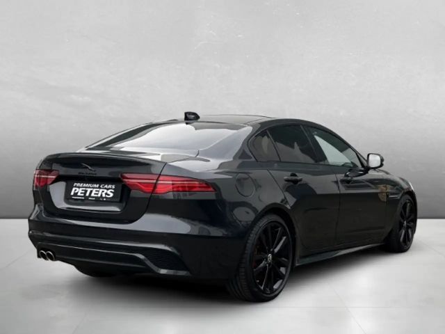 Jaguar XE D200 HSE R-Dynamic