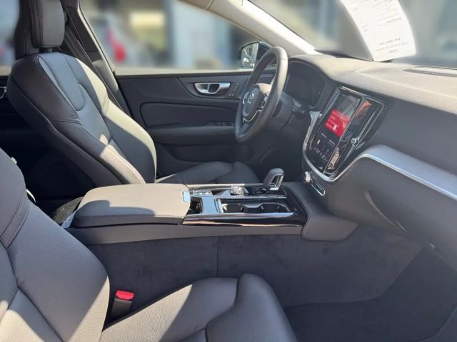 Volvo V60 AWD Dark Hybrid Plus T6