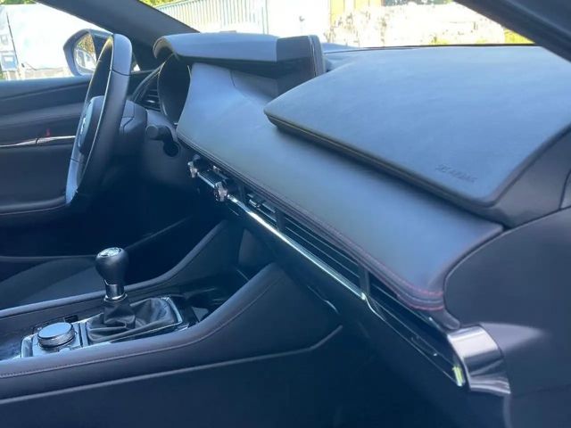 Mazda 3 Homura S SkyActiv