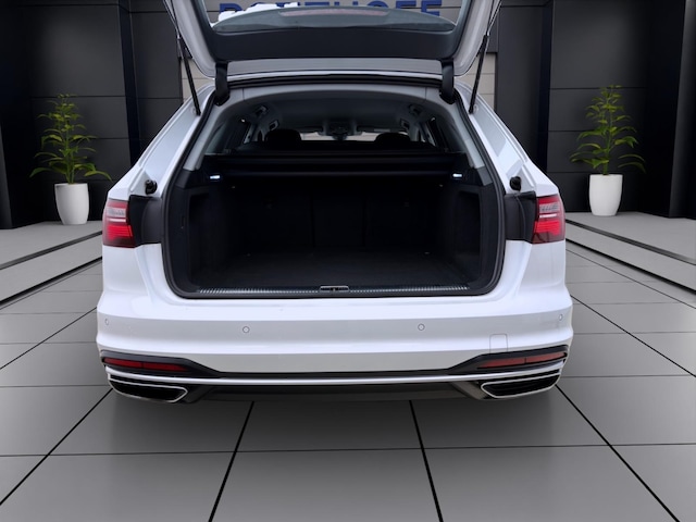 Audi A4 30 TDI Avant S-Tronic