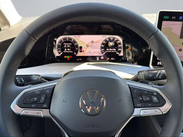 Volkswagen Golf Business DSG Variant