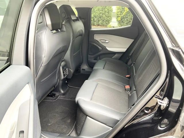 Ford Explorer Extended range RWD