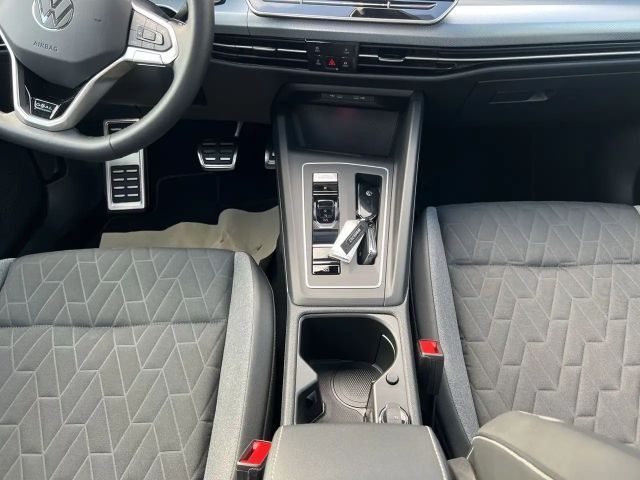 Volkswagen Golf 1.5 eTSI Variant