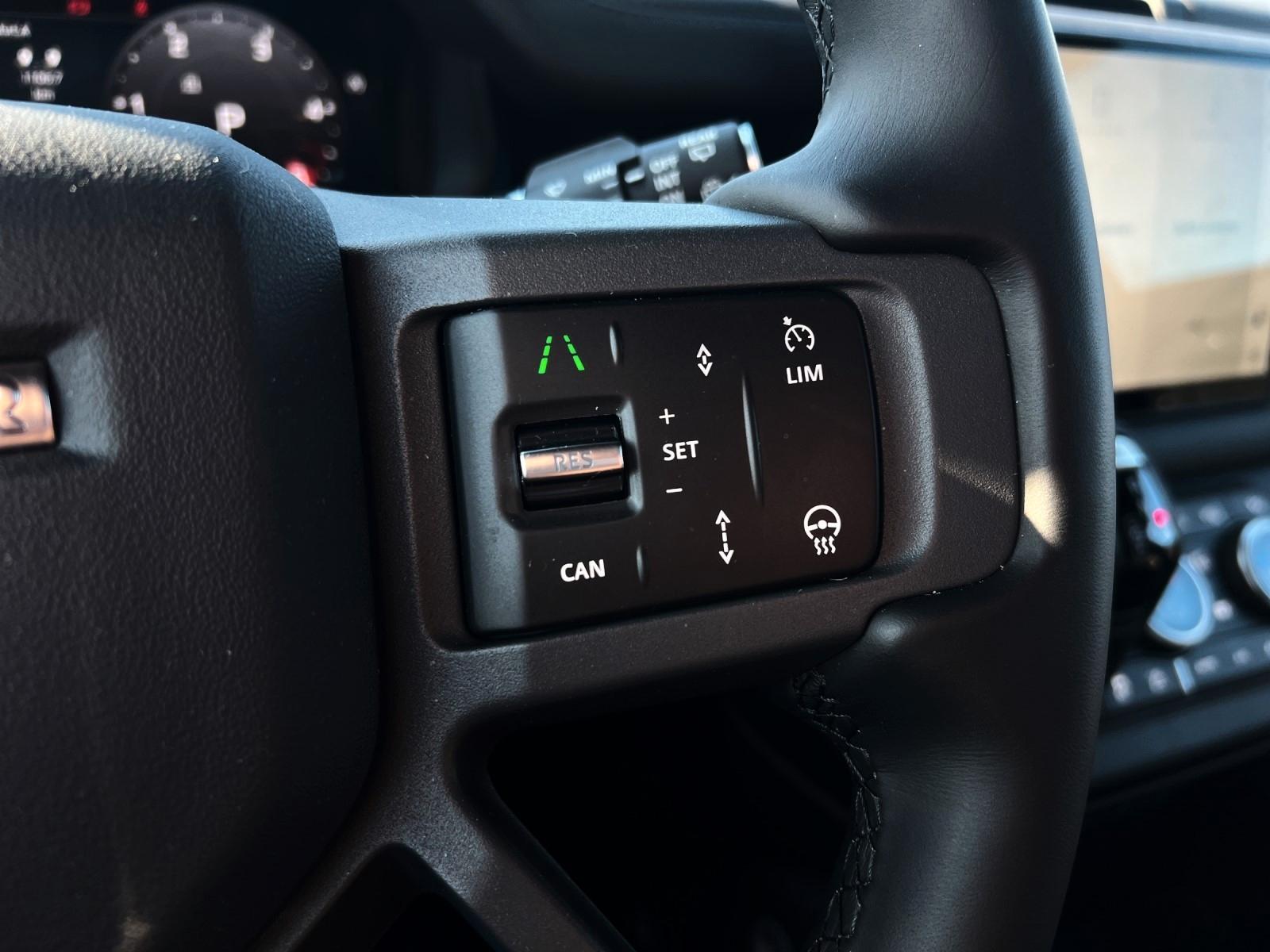 Land Rover Defender 110 Dynamic HSE