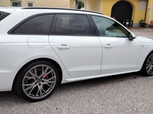 Audi A4 Avant Quattro