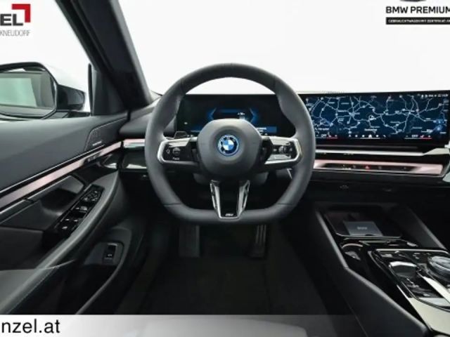 BMW i5 Touring