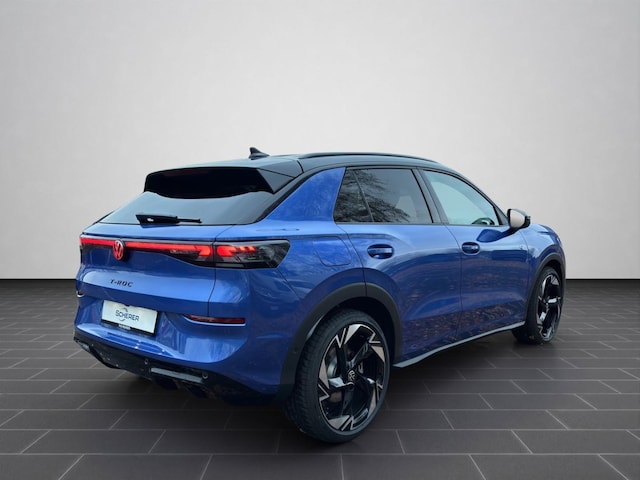 Volkswagen T-Roc 1.5 eTSI DSG R-Line