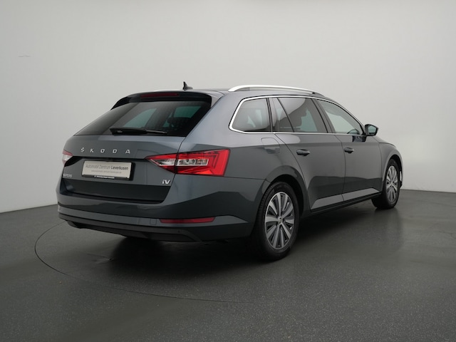 Skoda Superb Ambition Combi iV