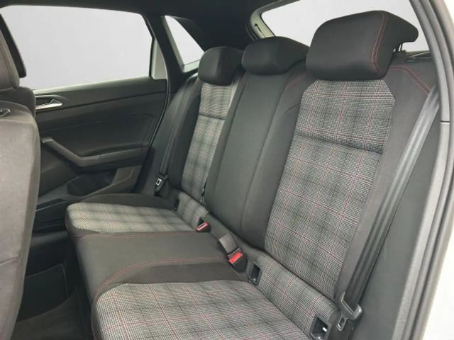 Volkswagen Polo 2.0 TSI DSG GTI