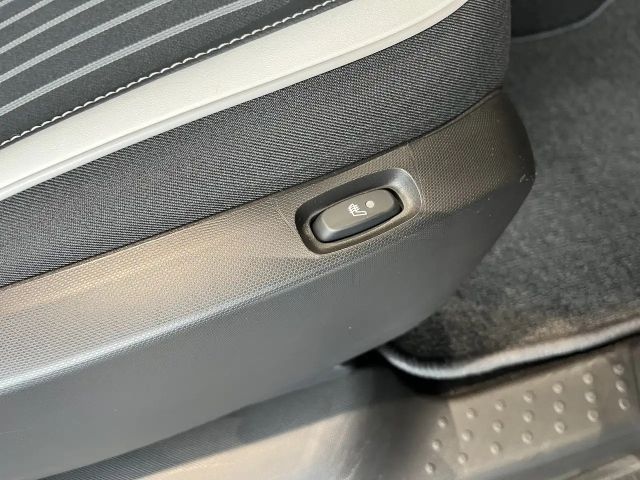 Renault Twingo E-Tech Intens