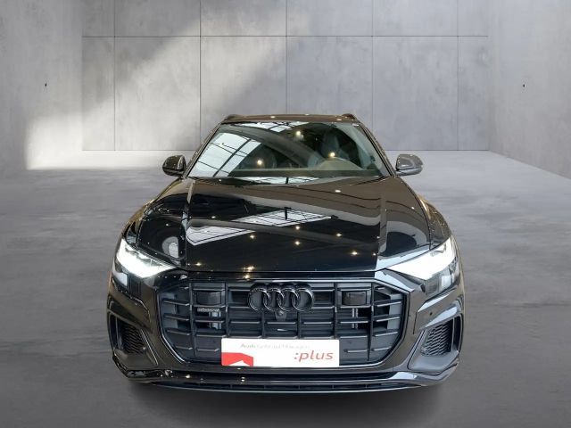 Audi Q8 60 TFSI Hybride Quattro