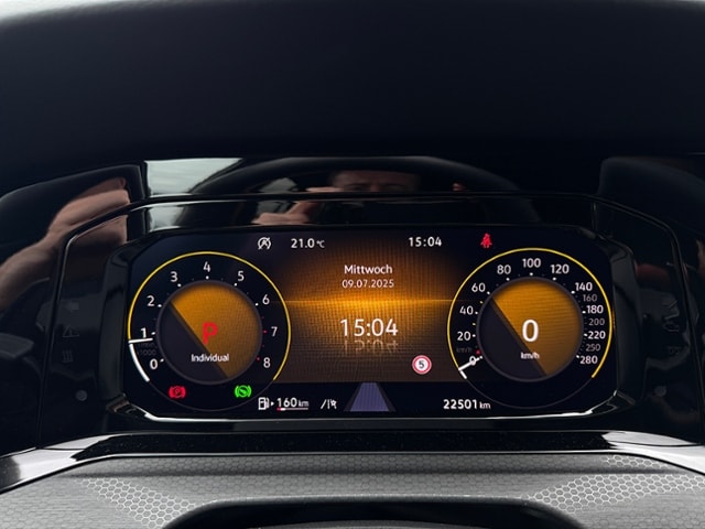 Volkswagen Golf 2.0 TSI Golf VIII