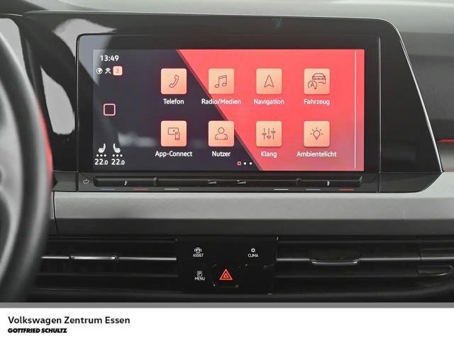 Volkswagen Golf Life Variant