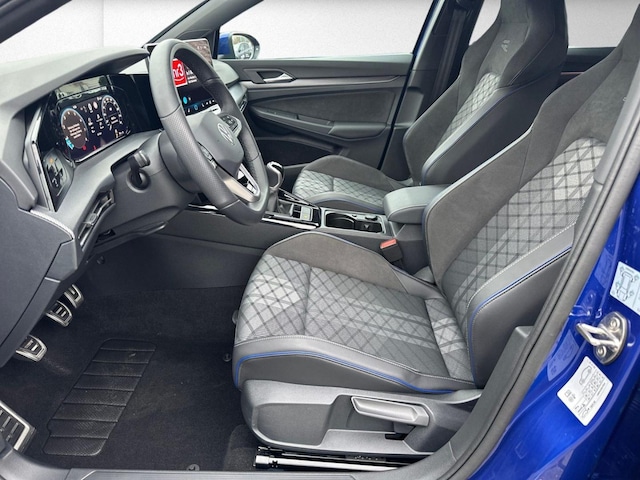 Volkswagen Golf 1.5 TSI R-Line