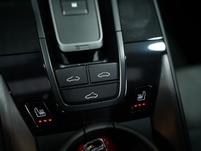 Porsche 911 Carrera Coupé GTS