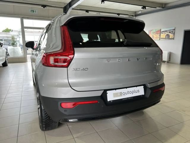 Volvo XC40 Dark Plus