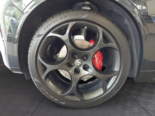 Alfa Romeo Stelvio AWD