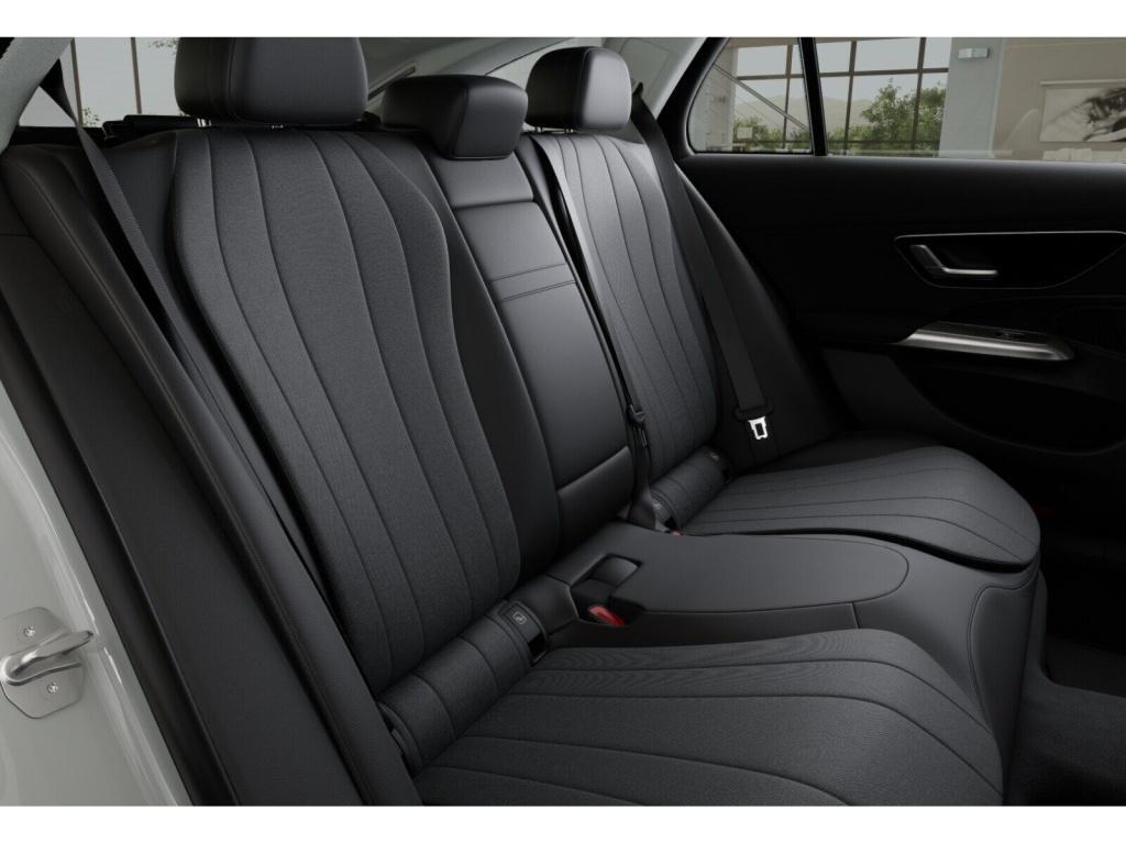 Mercedes-Benz E 200 AVANTGARDE Estate