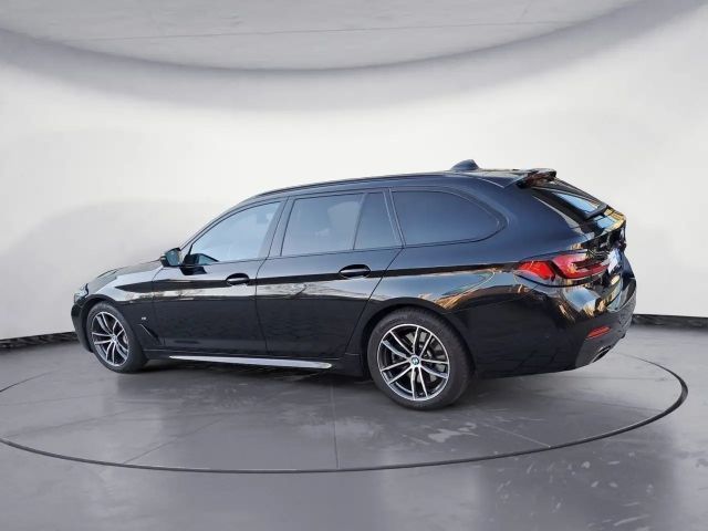 BMW 540 540d M-Sport Touring xDrive