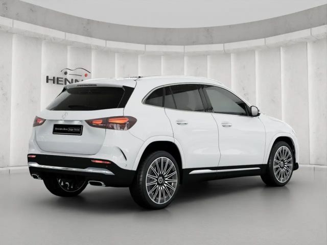 Mercedes-Benz GLA 200 AMG Line Premium