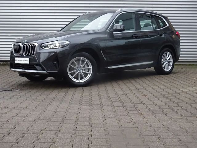BMW X3 xDrive30e
