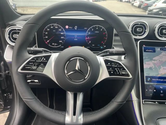 Mercedes-Benz C 180 AVANTGARDE Sedan