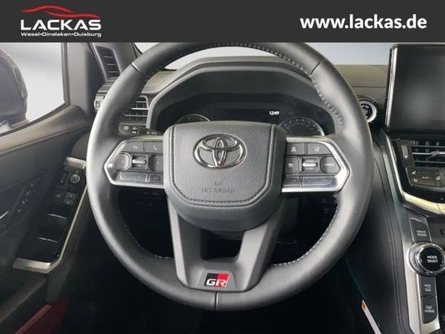 Toyota Land Cruiser GR