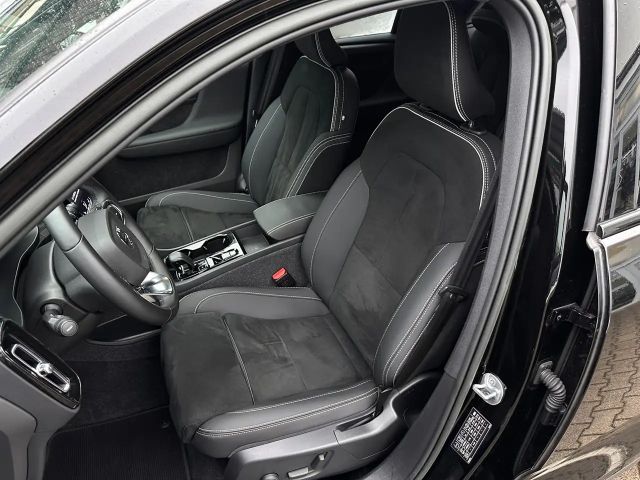 Volvo XC40 Dark Recharge T5 Ultimate