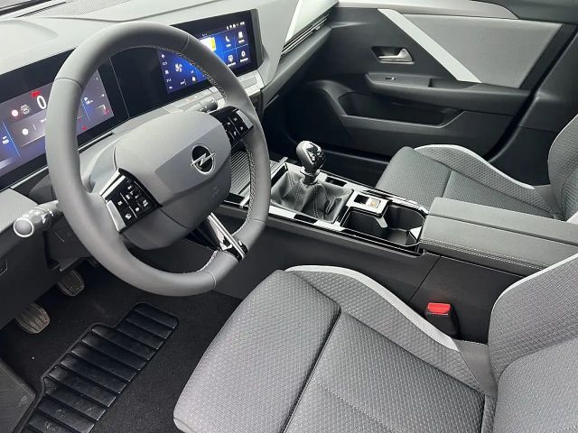 Opel Astra Business Edition Turbo business+