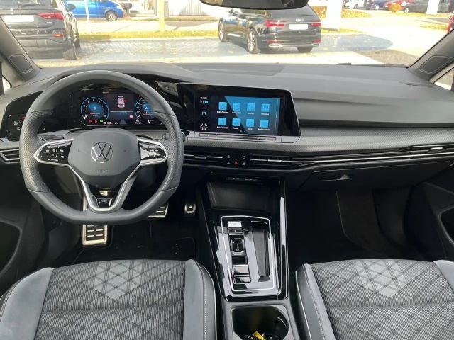 Volkswagen Golf DSG Golf VIII R-Line Variant