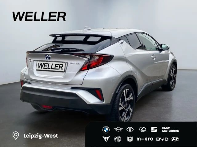 Toyota C-HR Hybride Team D