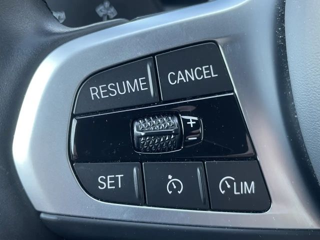 BMW 118 118i M-Sport Sedan