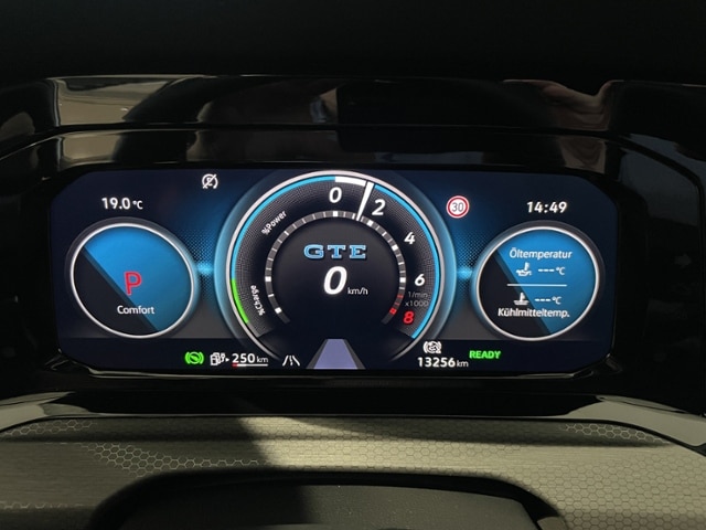 Volkswagen Golf Style