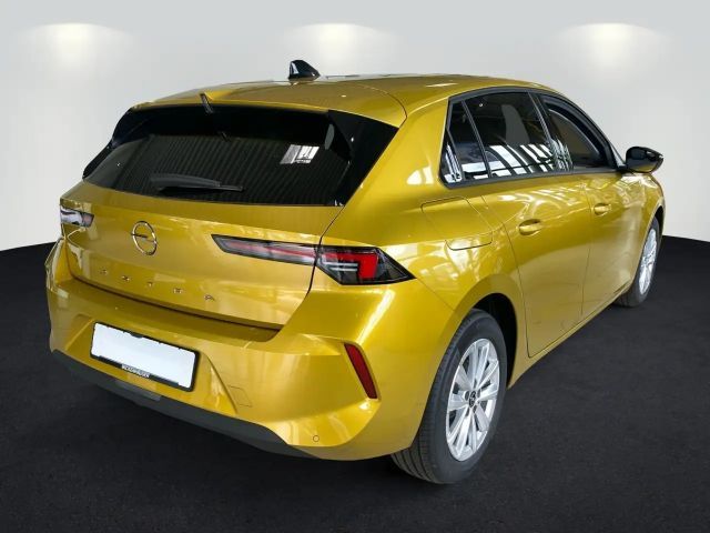 Opel Astra 1.2 Turbo Enjoy Turbo