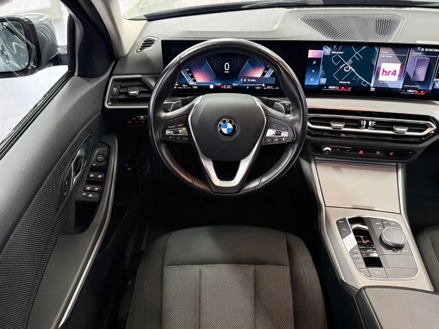 BMW 320 320d Touring xDrive