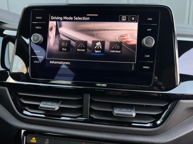 Volkswagen T-Roc 1.5 TSI DSG R-Line