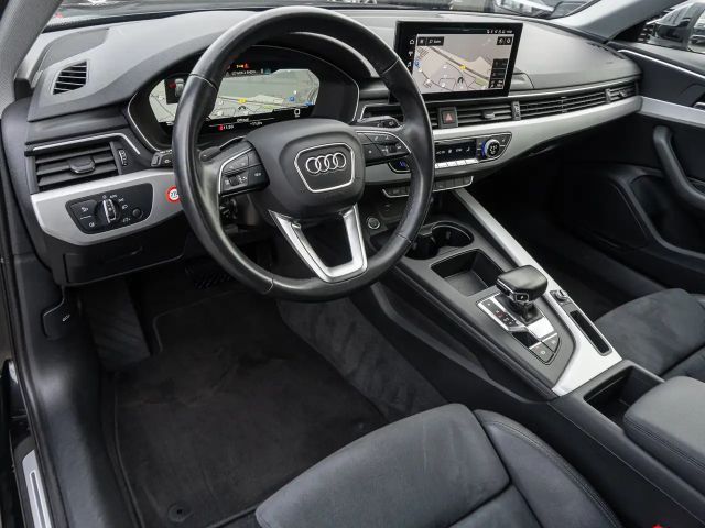 Audi A4 40 TFSI Avant S-Tronic