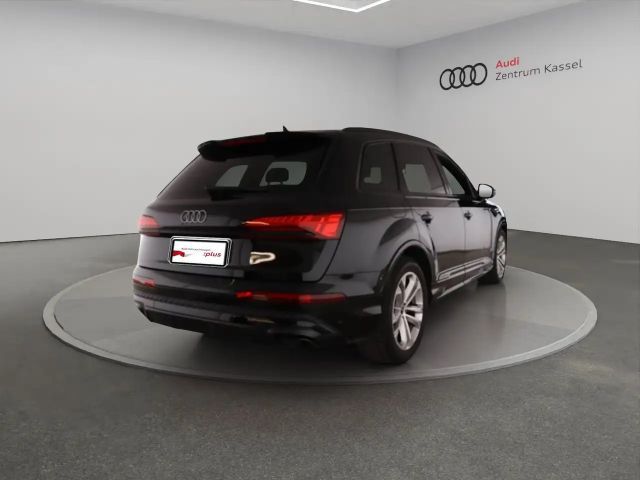 Audi Q7 45 TDI Quattro S-Line