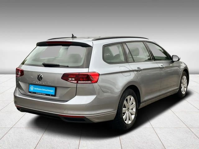 Volkswagen Passat 1.5 TSI DSG Variant