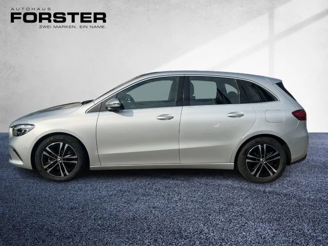 Mercedes-Benz B 180 Progressive Sedan