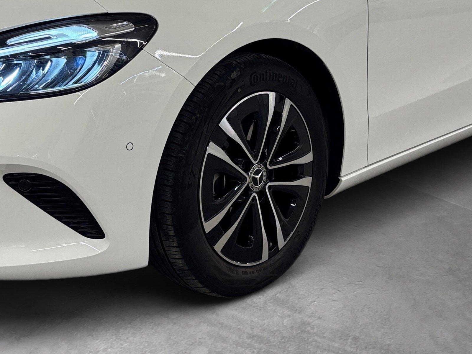 Mercedes-Benz B 200 Progressive Sedan