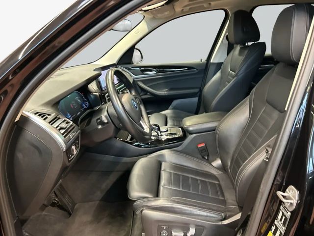 BMW X3 xDrive30e